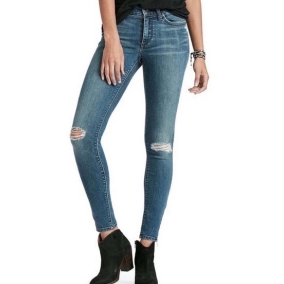 Lucky Brand Distressed Super Skinny 10/30 - Picture 1 of 13